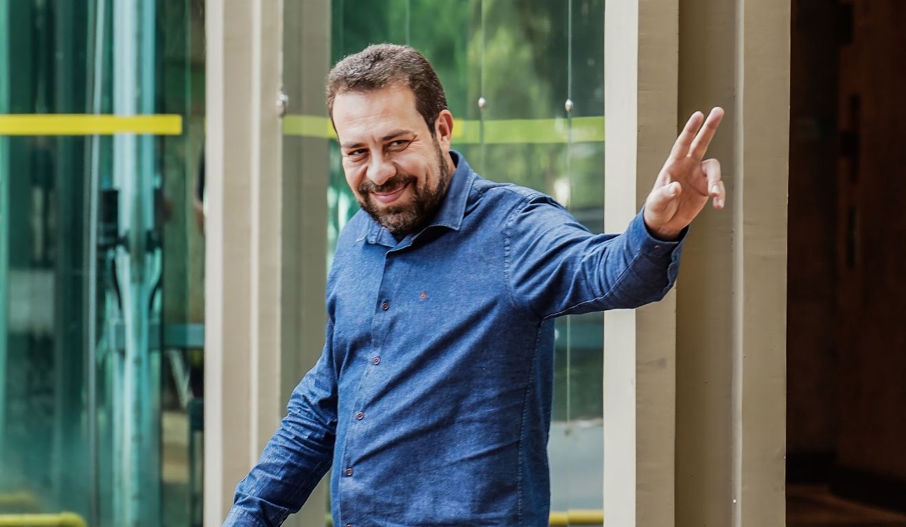 O ministro Guilherme Boulos