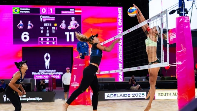 Copa do Mundo de Vôlei de Praia. Adelaide, Austrália. 22/11/20025 Thâmela na semifinal.