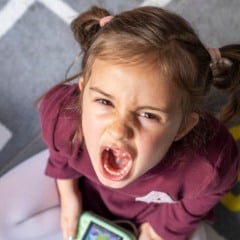 Mau comportamento infantil