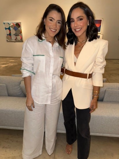 Larissa e Carolina Neves