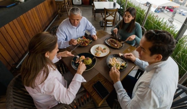 Veja opções para almoçar e jantar na segunda-feira na Grande Vitória (Foto: Canva)