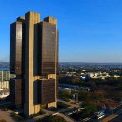 O governo central (Tesouro Nacional, Previdência Social e BC) teve despesas de R$ 103,965 bilhões na conta de juros em outubro, segundo dados do BC Foto: Dida Sampaio/Estadão