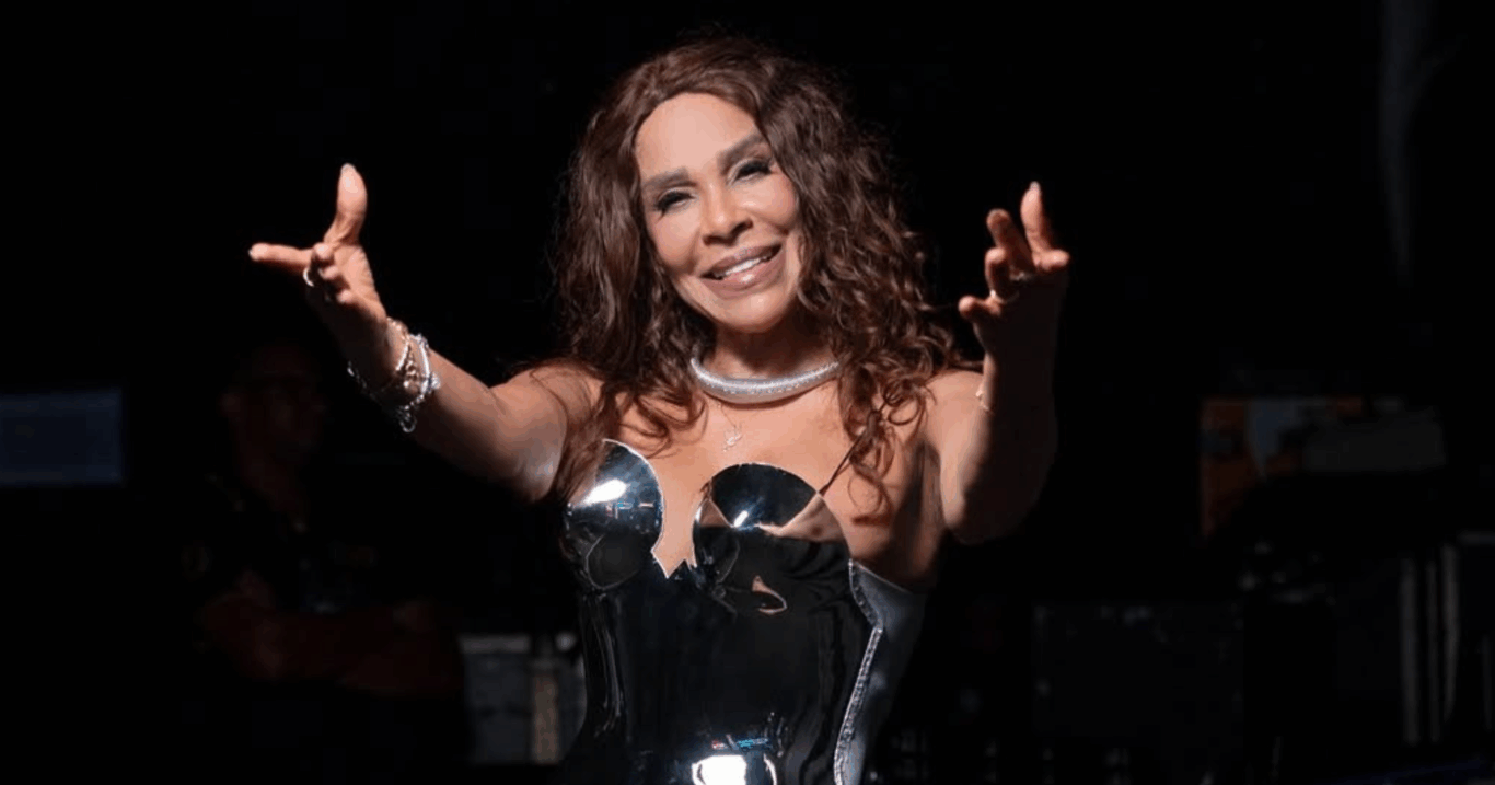 Silvânia Aquino anunciou sua saída do Calcinha Preta (Foto: Lucas Morais/Instagram @silvaniaaquino