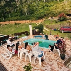 Piscina do sítio Vista da Mata: veja para onde viajar no feriado (Foto: Maeli Radis/Folha Vitória)