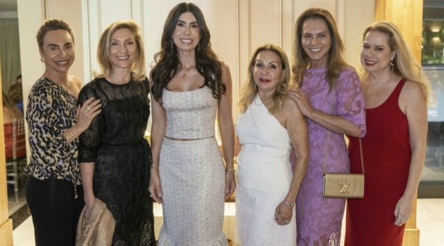 Gente bacana por todos os lados em uma noite de homenagem