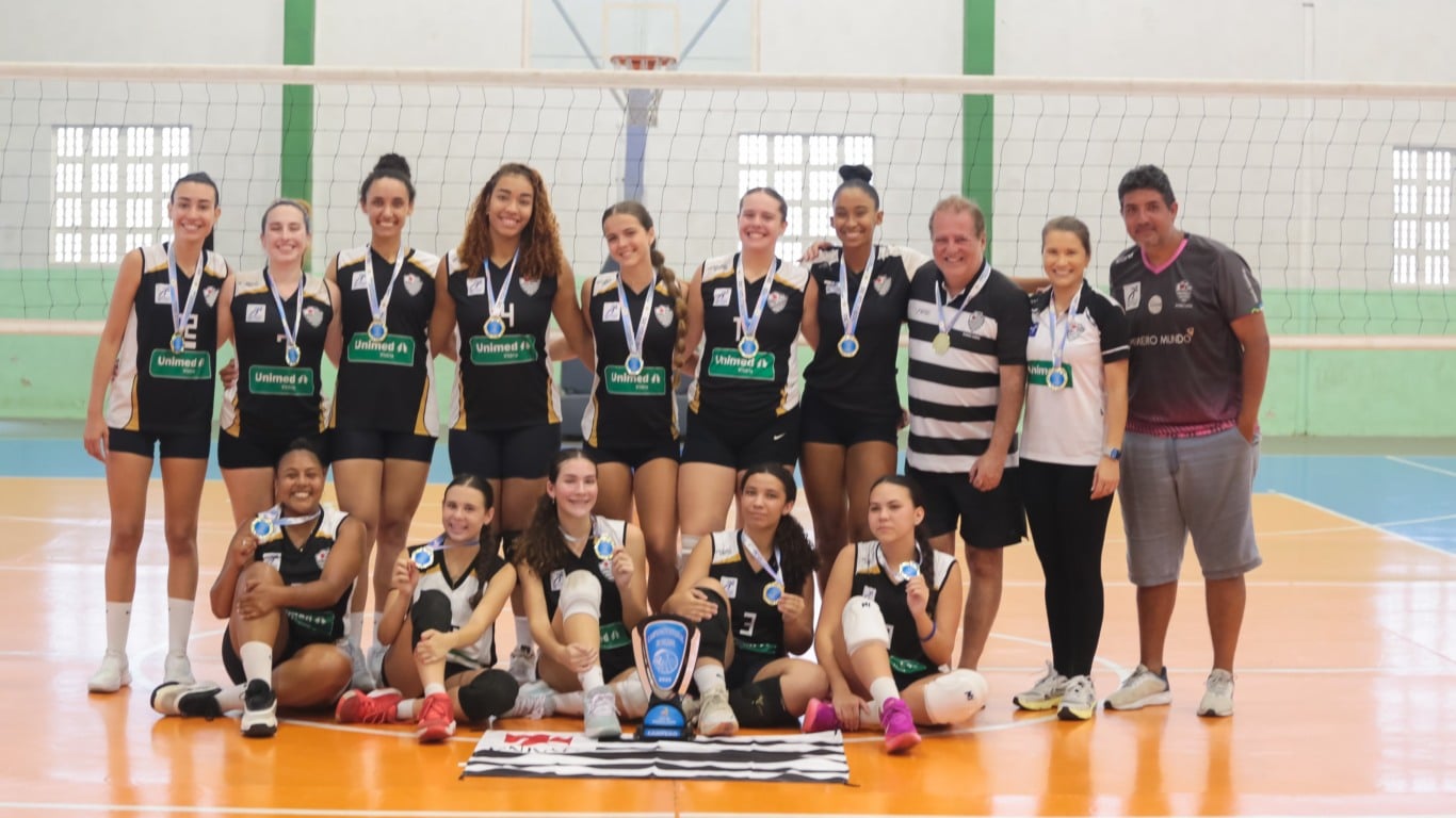 Campeonato Estadual Adulto de Vôlei.  Álvares Cabral x ICVC. Final.