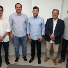 Thomaz, Victor, Arnaldinho, Luiz Paulo e Cael (foto: Vitor Carvalho)