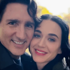 Katy Perry posta selfie e vídeo com Justin Trudeau em viagem ao Japão