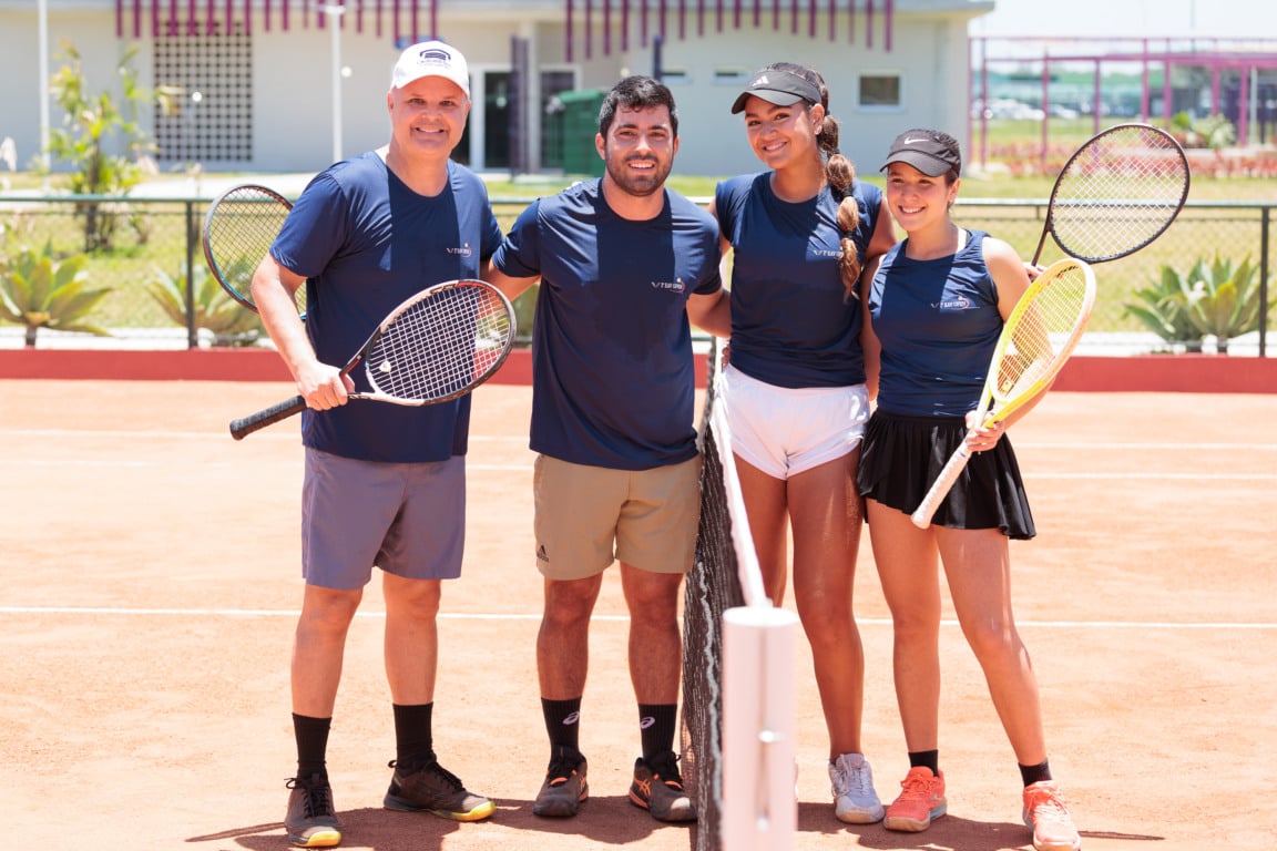 Escola Americana de Vitória inaugura Complexo Esportivo com Open de Tênis Escola Americana de Vitória inaugura Complexo Esportivo com Open de Tênis