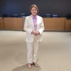 Janete Simões no salão do pleno do Tribunal de Justiça: posse será na quinta-feira (11) - foto: Fabi Tostes