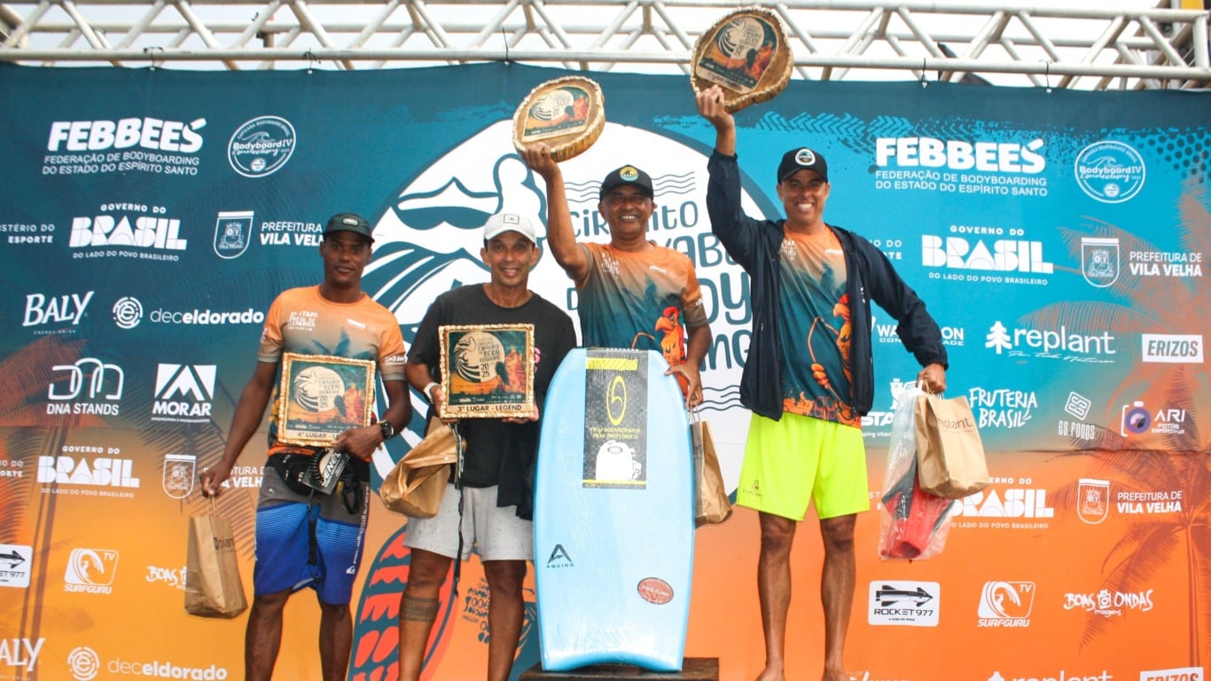 Circuito Estadual de Bodyboarding. 3ª etapa. Praia de Itaparica, em Vila Velha. Pódio Circuito Estadual de Bodyboarding. 3ª etapa. Praia de Itaparica, em Vila Velha. Pódio