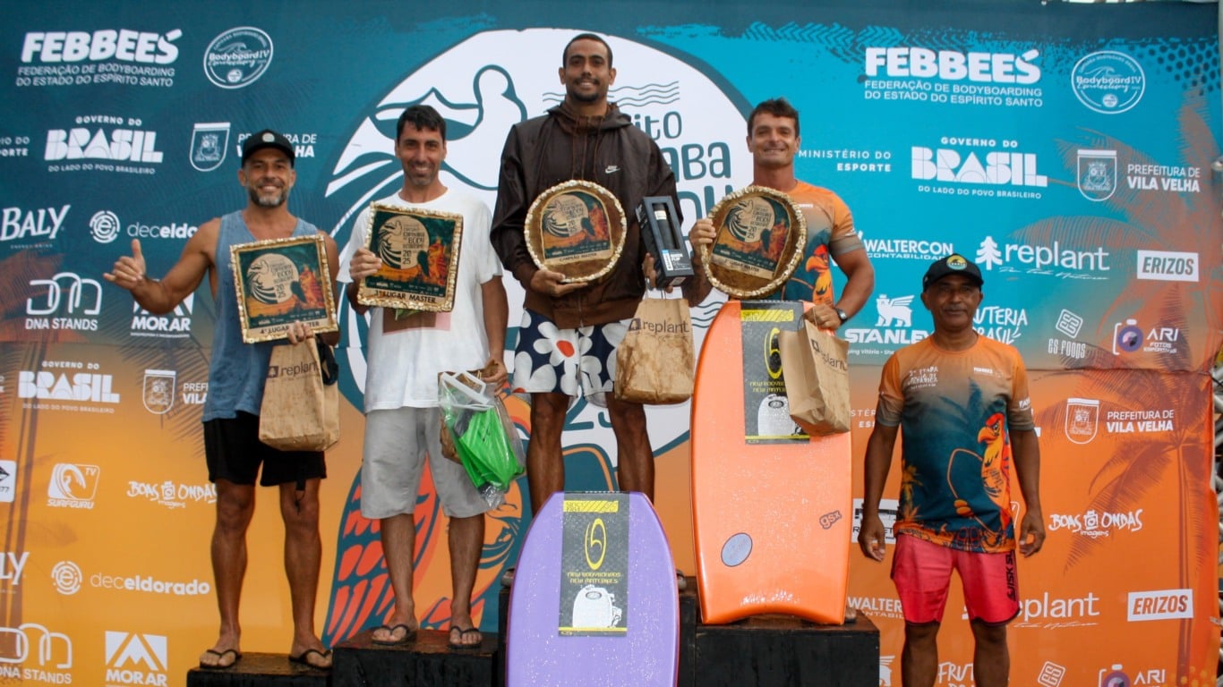 Circuito Estadual de Bodyboarding. 3ª etapa. Praia de Itaparica, em Vila Velha. Pódio Circuito Estadual de Bodyboarding. 3ª etapa. Praia de Itaparica, em Vila Velha. Pódio