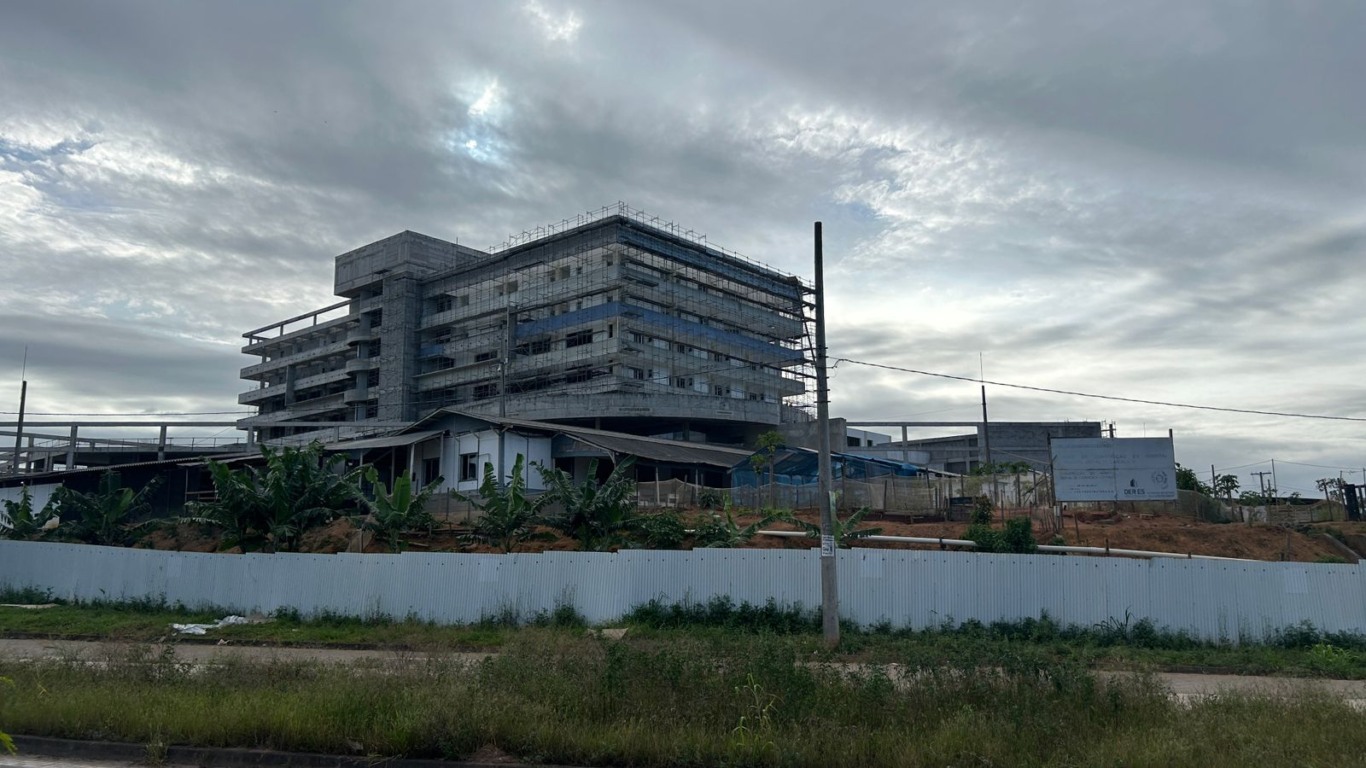 Obras do Hospital Geral de Cariacica. Fotos tiradas em 18 de dezembro de 2025. Créditos: Thiago Soares/ Folha Vitória Obras do Hospital Geral de Cariacica. Fotos tiradas em 18 de dezembro de 2025. Créditos: Thiago Soares/ Folha Vitória
