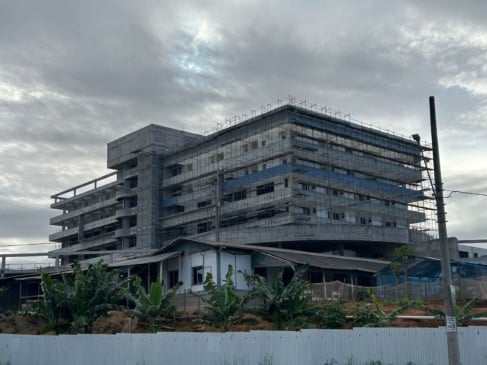 Obras do Hospital Geral de Cariacica. Fotos tiradas em 18 de dezembro de 2025. Créditos: Thiago Soares/ Folha Vitória