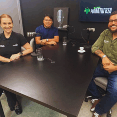 Yhuri conversa com Jennifer Coronel, da ArcelorMittal, e Aureliano Costa, do Incaper