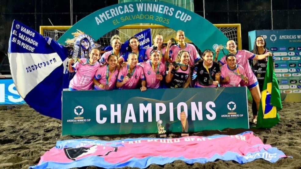 Americas Winners Cup. Beach Soccer São Pedro Beach Soccer é tricampeão. 07/12/2025 Americas Winners Cup. Beach Soccer São Pedro Beach Soccer é tricampeão. 07/12/2025