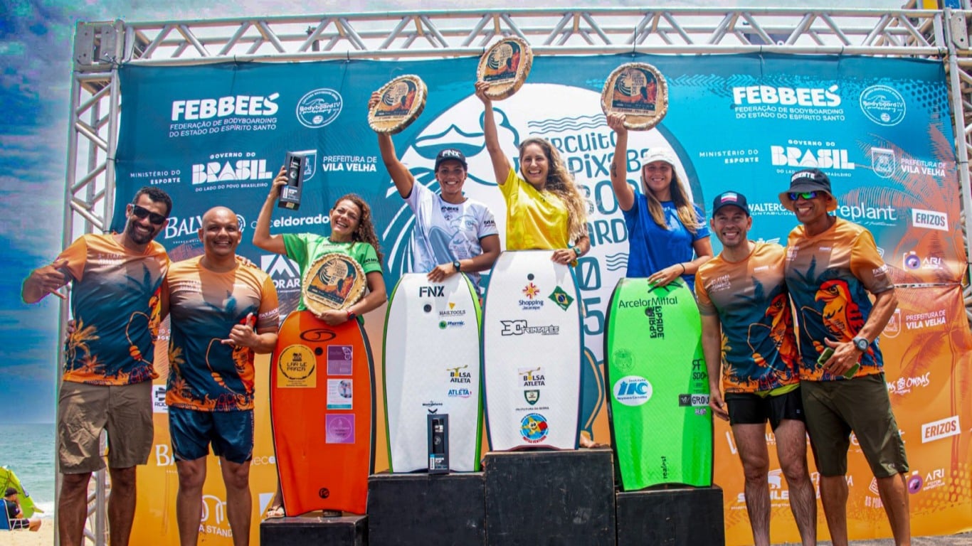 Circuito Estadual de Bodyboarding. 3ª etapa. Praia de Itaparica, em Vila Velha. Pódio Circuito Estadual de Bodyboarding. 3ª etapa. Praia de Itaparica, em Vila Velha. Pódio