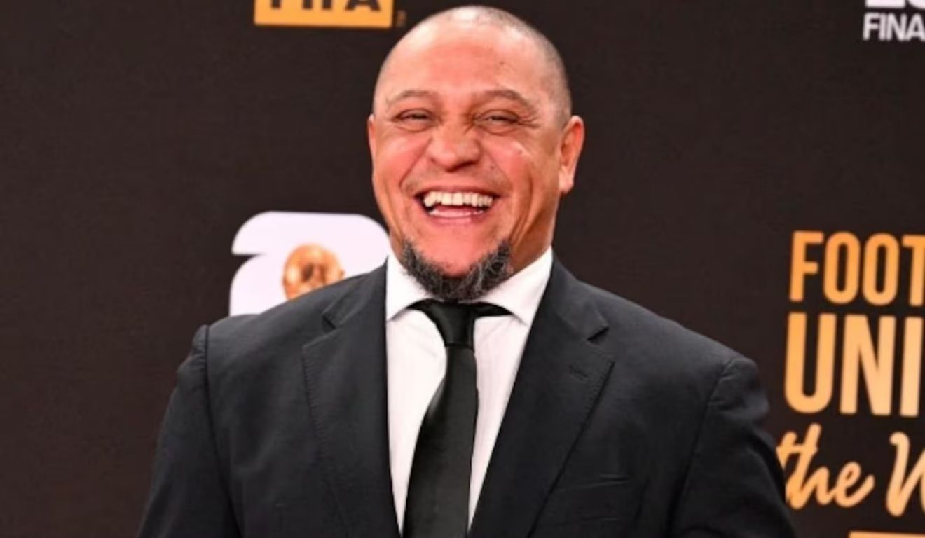 Roberto Carlos foi campeão do mundo com a seleção brasileira em 2002 (Foto: Reprodução/Instagram/@oficialrc3) Roberto Carlos foi campeão do mundo com a seleção brasileira em 2002 (Foto: Reprodução/Instagram/@oficialrc3)