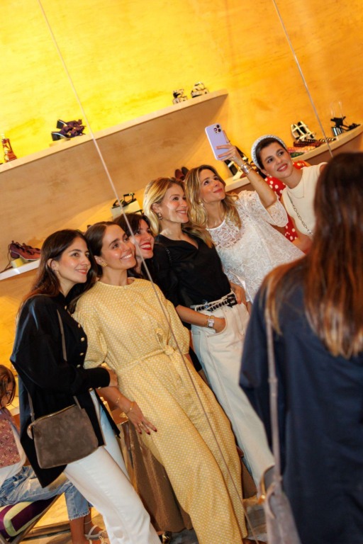  Rosa Zaborowsky, Luisa Schroder, Debora Leal, Renata Merquior, Tathi Ventre e Yasmine Paranagua