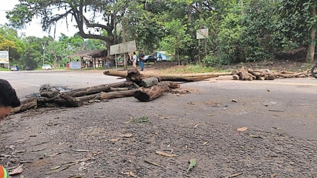 Bloqueio da ES-010 por indígenas em Aracruz: Presidente da Findes alerta para insegurança. Crédito: Divulgação