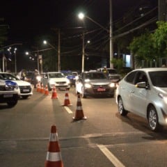 blitz de tr&acirc;nsito PM e Detran