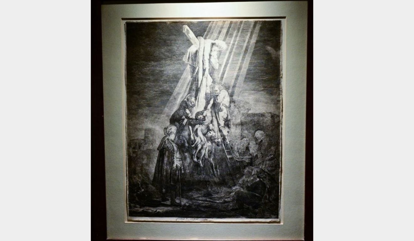 Descida da Cruz, de Rembrandt van Rijn,Água-forte (etching), com buril e ponta-seca, 1633. (Foto: Flavia Dalla ) Descida da Cruz, de Rembrandt van Rijn,Água-forte (etching), com buril e ponta-seca, 1633. (Foto: Flavia Dalla )