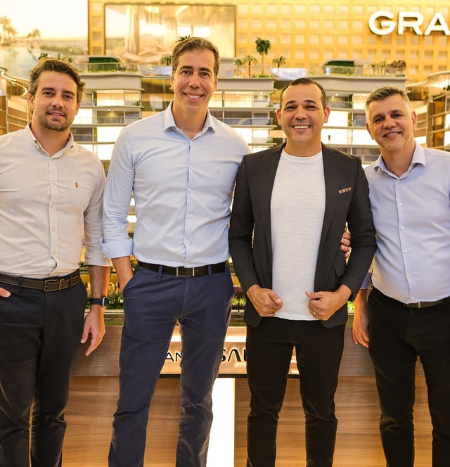 eduardo gasperazzo, gustavo rezende, Cleverson queiroz, eduardo reis 