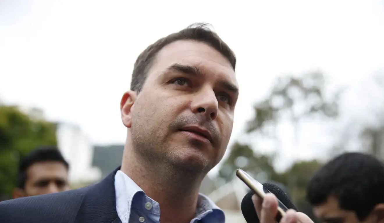 Flávio Bolsonaro, senador Flávio Bolsonaro, senador