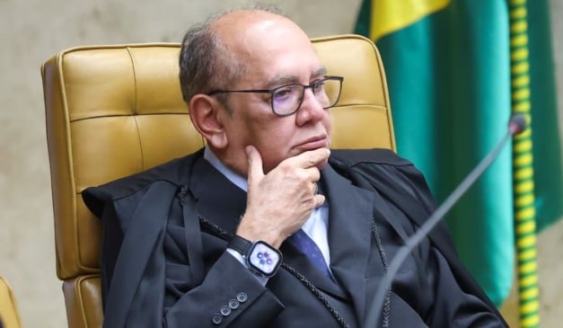 O ministro Gilmar Mendes, decano do STF, é relator de ações que podem dificultar o impeachment de ministros do tribunal