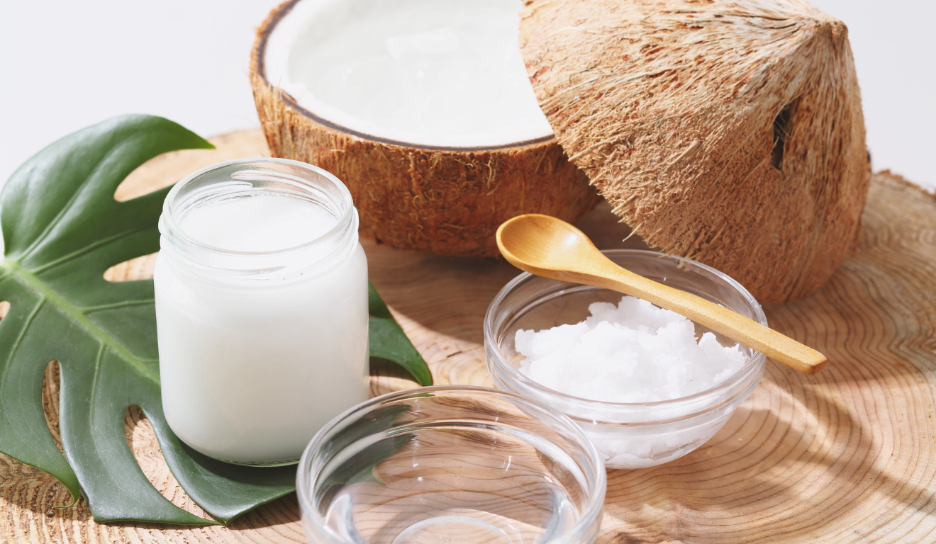 Óleo de coco para o cabelo/Canva Óleo de coco para o cabelo/Canva