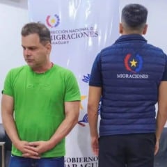 Silvinei Vasques &eacute; entregue &agrave; Pol&iacute;cia Federal