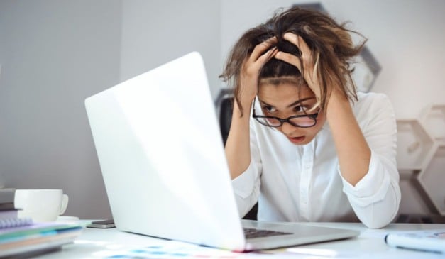 sobrecarga de trabalho cansaço saúde mental