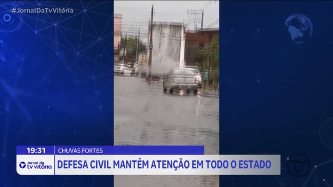 Chuva causa alagamentos e deixa 144 desalojados no ES