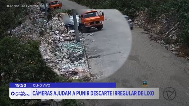 Câmeras flagram descarte ilegal de lixo na Grande Vitória