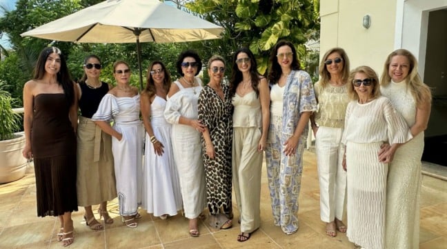 Gente bacana por todos os lados no almoço de Renata