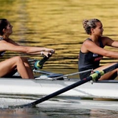 Clara Tomaz e Amanda Marquez remo &Aacute;lvares Cabral
