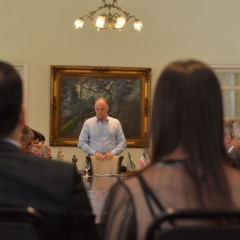 Casagrande em reuni&atilde;o com secret&aacute;rios (foto: Secom/ES)