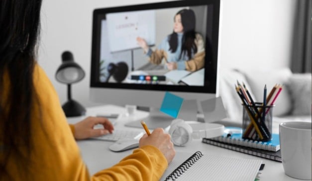 Cursos online grátis com certificado: 10 sites confiáveis para estudar em 2026