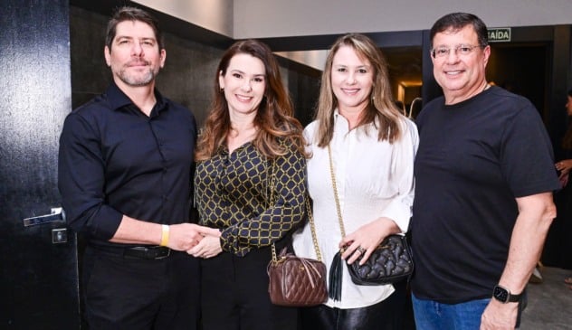 Roupa Nova celebra 45 anos em Vitória com muitos hits e nostalgia