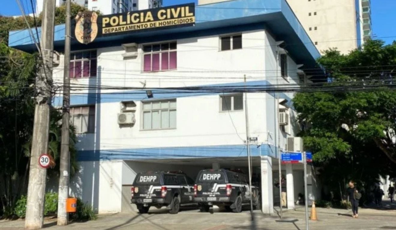 Delegacia de Homicídios e Proteção à Pessoa(DHPP) Polícia Civil Delegacia de Homicídios e Proteção à Pessoa(DHPP) Polícia Civil
