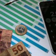 A taxa m&eacute;dia de juros do consignado privado disparou 15,4 pontos percentuais entre dezembro de 2024 e o mesmo m&ecirc;s de 2025. Foto: Marcello Casal Jr/Ag&ecirc;ncia Brasil