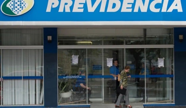 Os canais remotos de atendimento Meu INSS (site e aplicativo) e a central telefônica 135 também ficarão indisponíveis a partir das 19h do dia 27 até o dia 31. Foto: Marcelo Camargo/Agência Brasil
