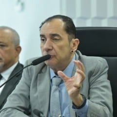 Jorge Kajuru revela diagn&oacute;stico de Parkinson