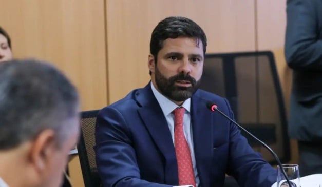 Manoel Carlos de Almeida Neto, ministro da Justiça