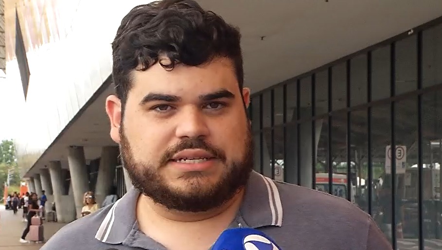 Médico e pesquisador Olavo Borges Franco, que trata sobre polilaminina