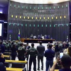 Policiais legislativos federais no plen&aacute;rio da C&acirc;mara dos Deputados