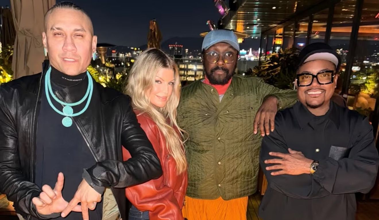 Fergie registrou encontro com will.i.am, apl.de.ap e Taboo em dezembro de 2025 (Foto: Reprodução/Instagram/@fergie) Fergie registrou encontro com will.i.am, apl.de.ap e Taboo em dezembro de 2025 (Foto: Reprodução/Instagram/@fergie)