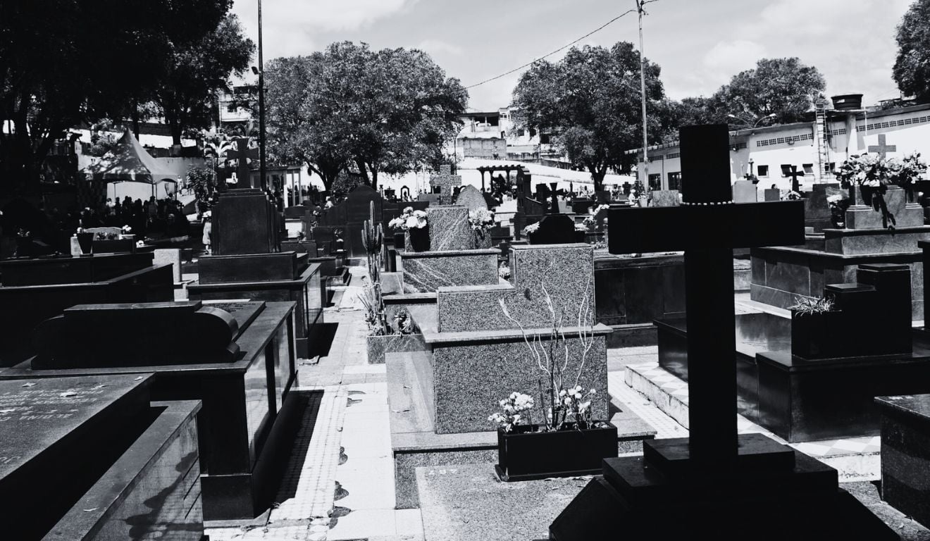 Túmulos no Cemitério de Santo Antônio, em Vitória Túmulos no Cemitério de Santo Antônio, em Vitória