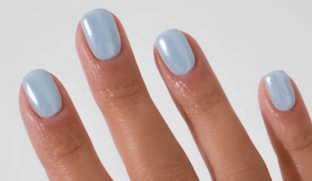 Unhas icy blue — Foto: Reprodução/Instagram

