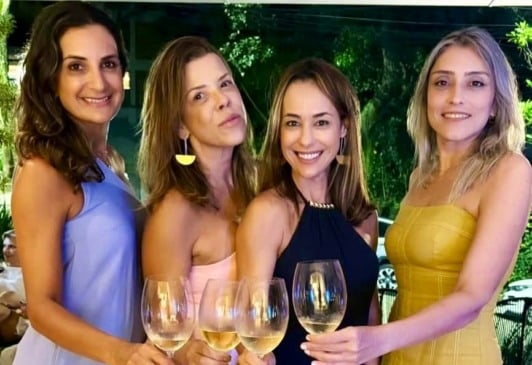 50 anos surpresa para celebrar entre amigas